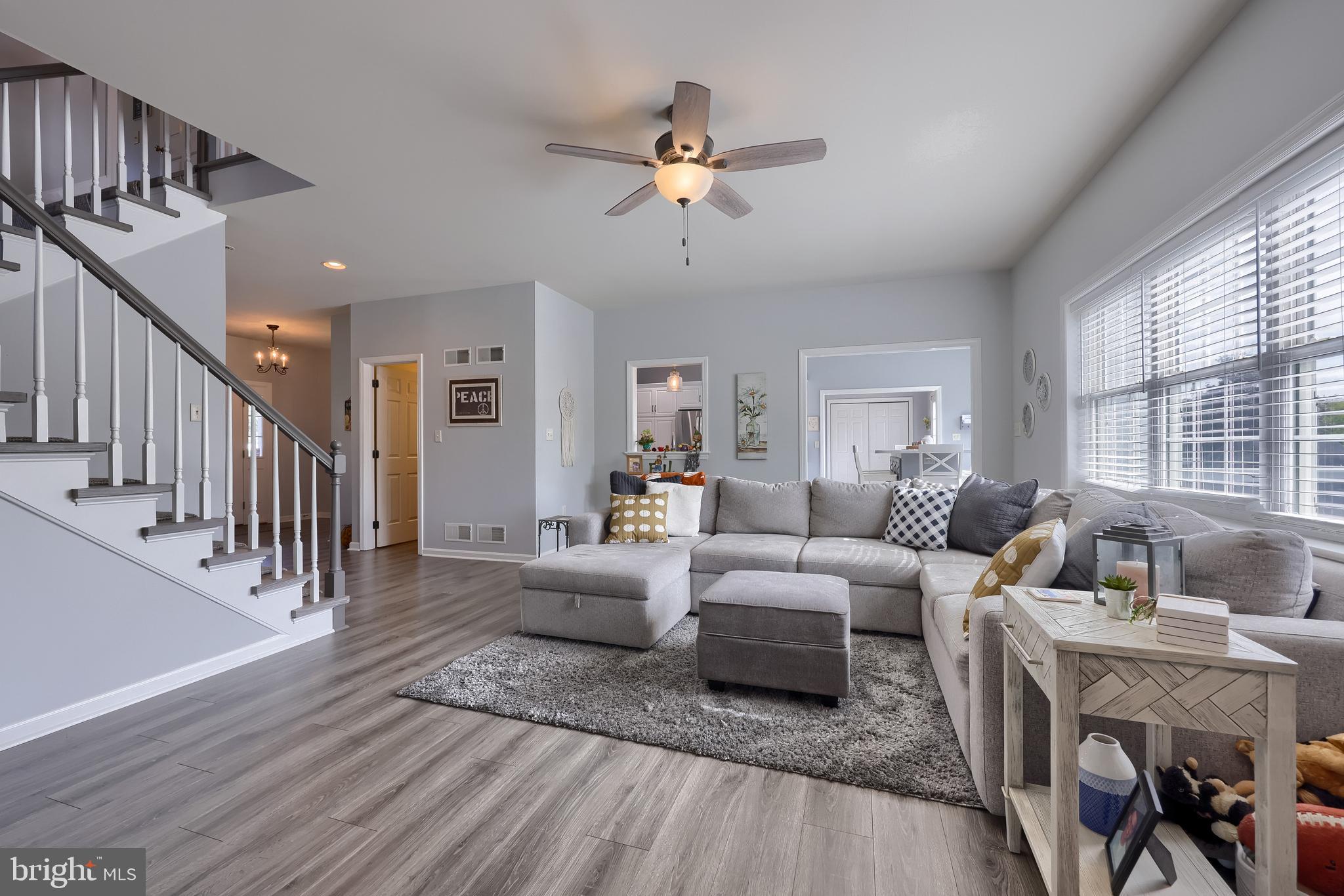 COVEY RUN - Residential