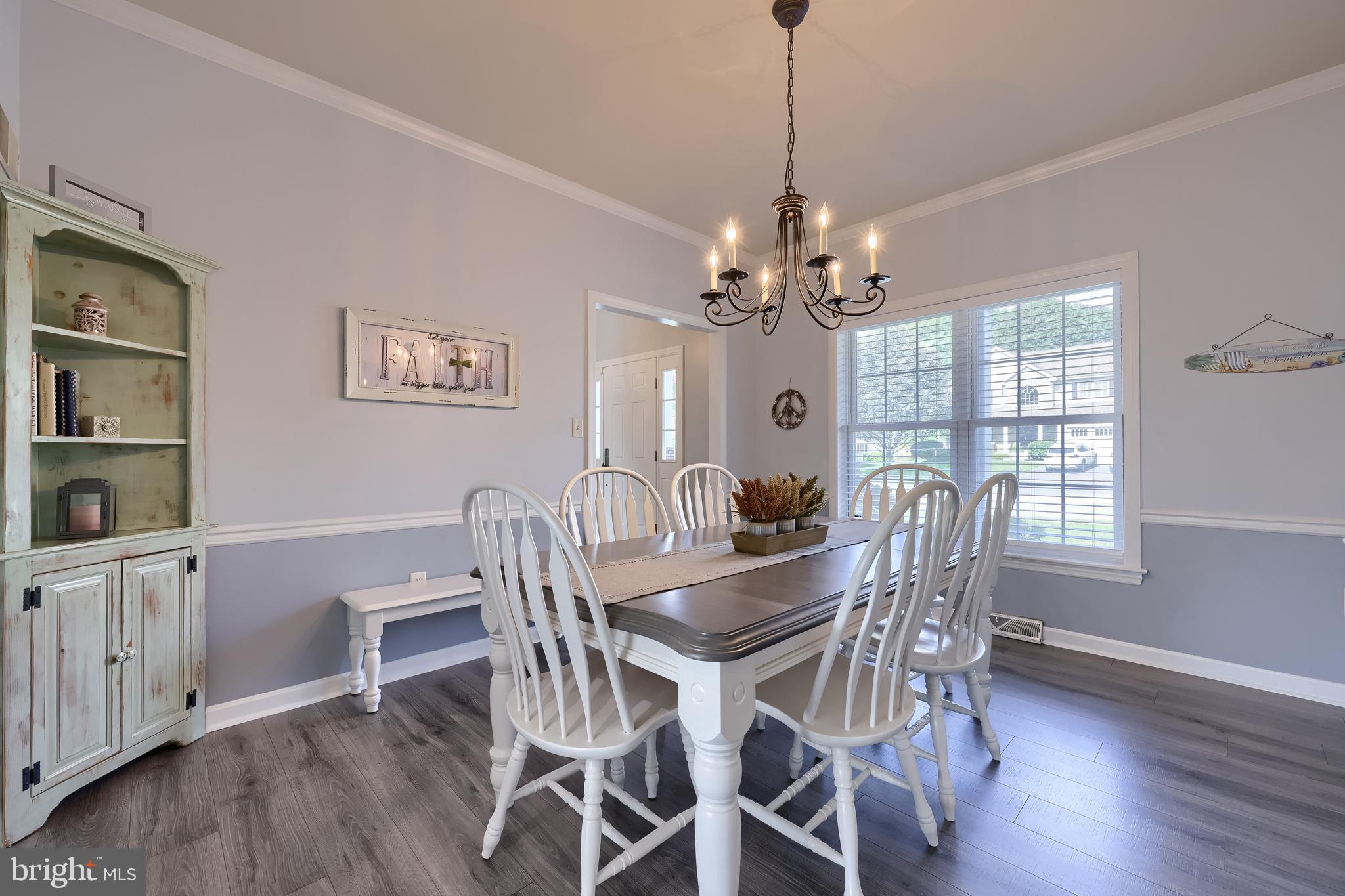 COVEY RUN - Residential