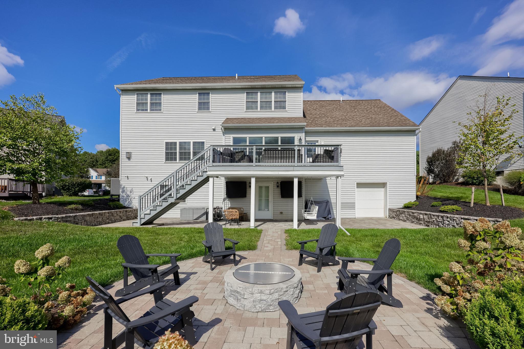 COVEY RUN - Residential