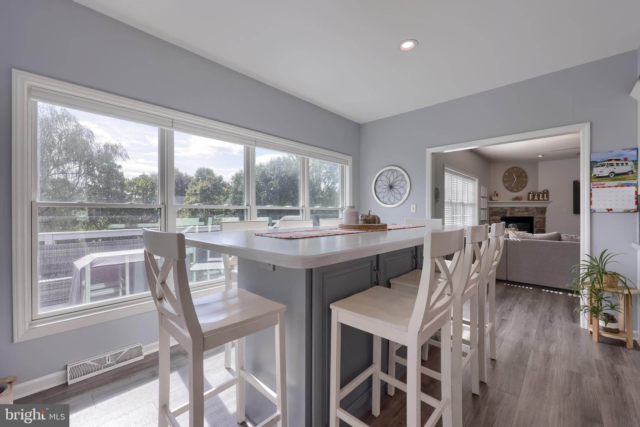COVEY RUN - Residential