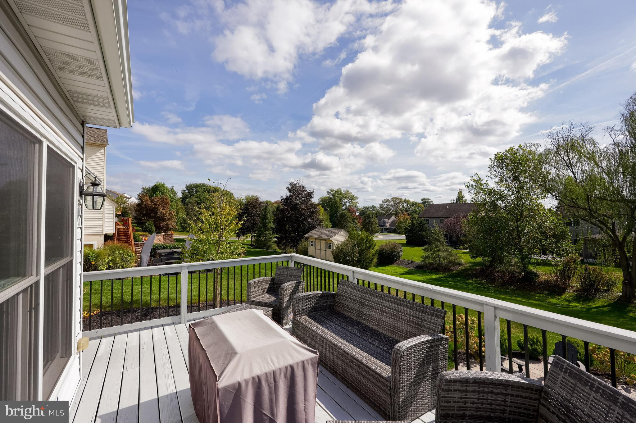 COVEY RUN - Residential