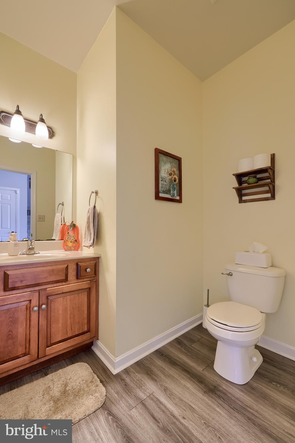 COVEY RUN - Residential