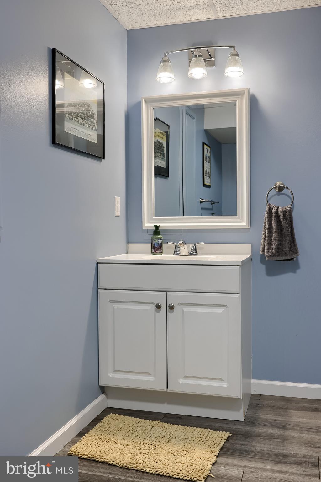 COVEY RUN - Residential