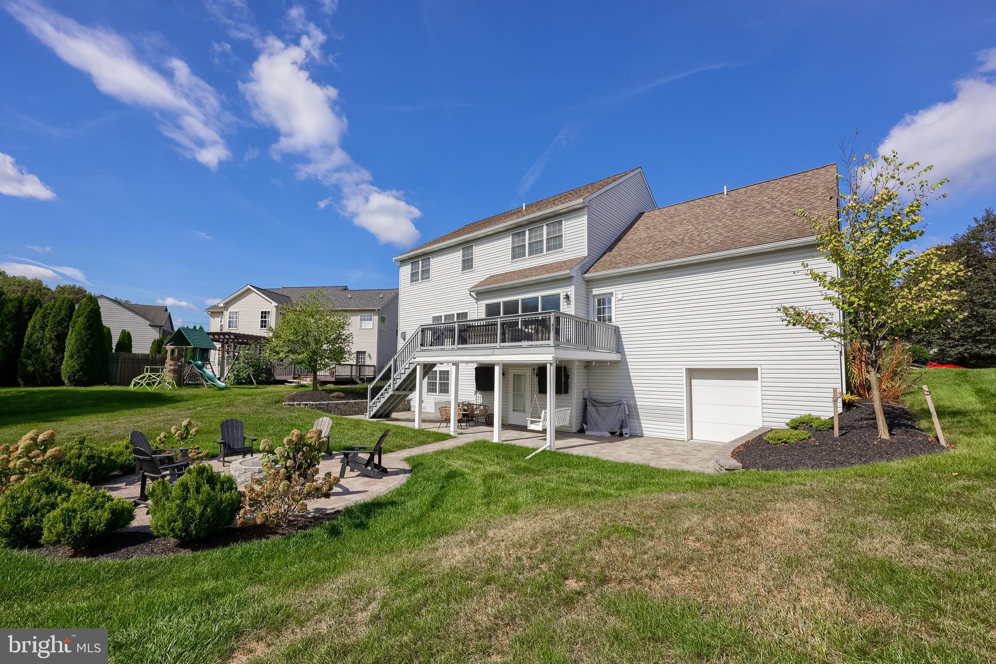 COVEY RUN - Residential