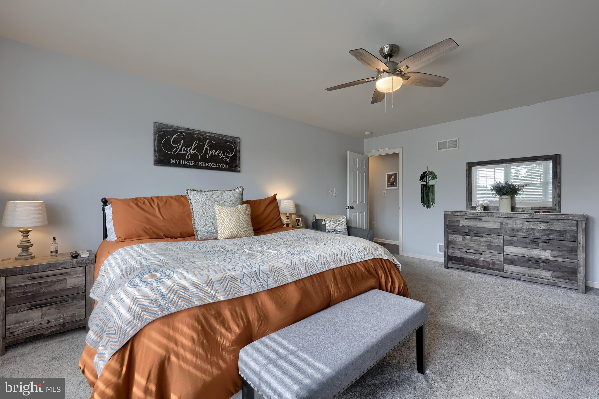 COVEY RUN - Residential