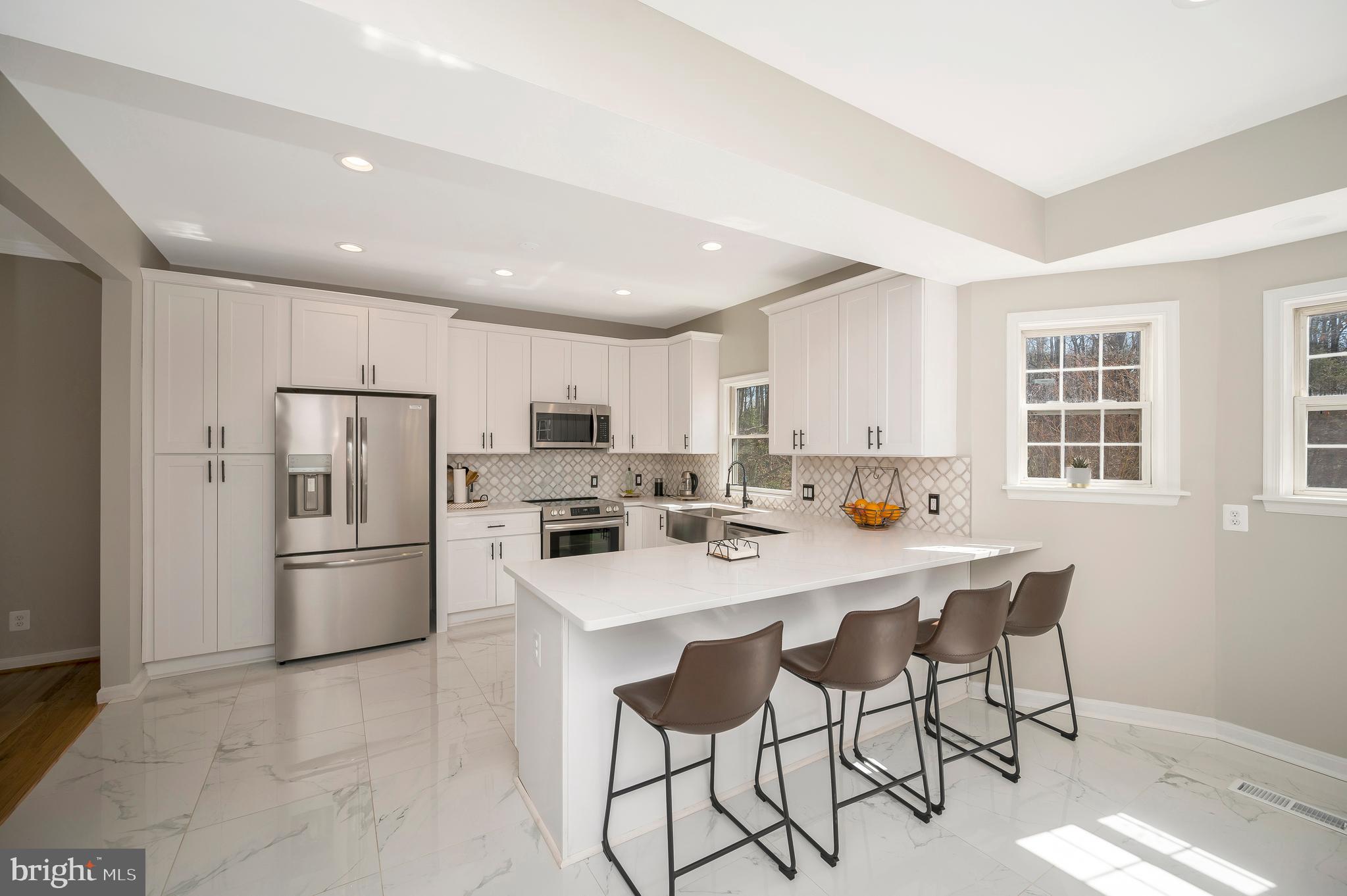 WINDSOR FOREST - Residential