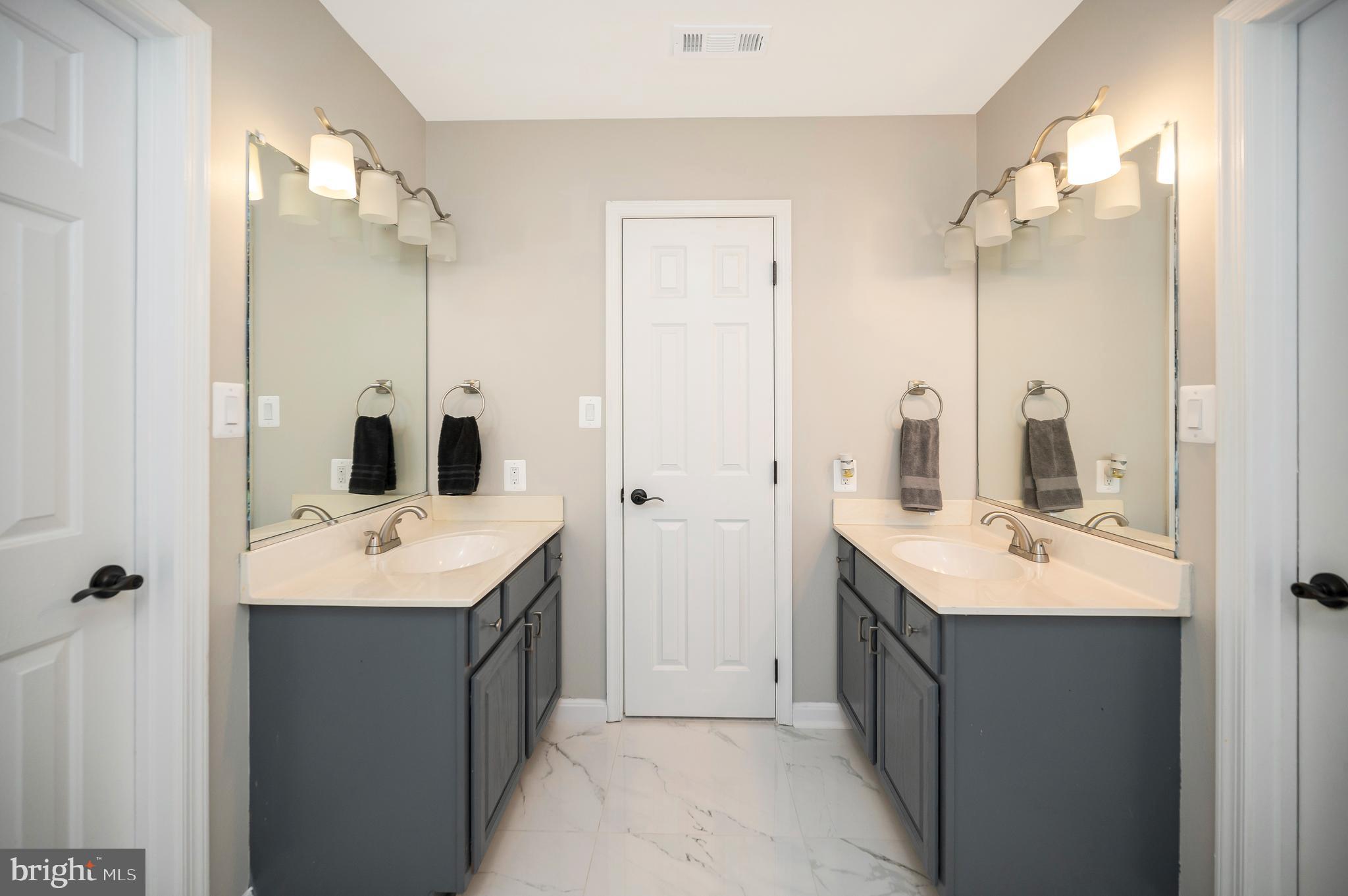 WINDSOR FOREST - Residential