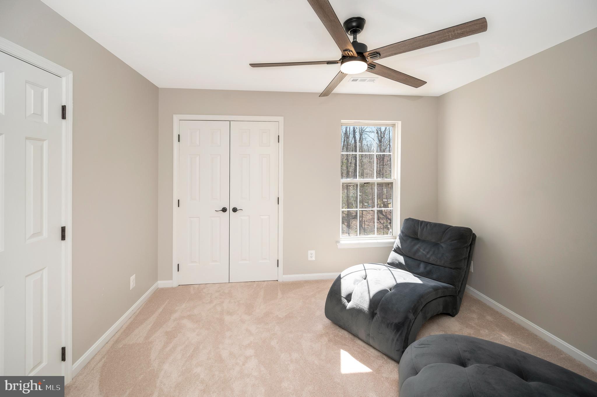 WINDSOR FOREST - Residential