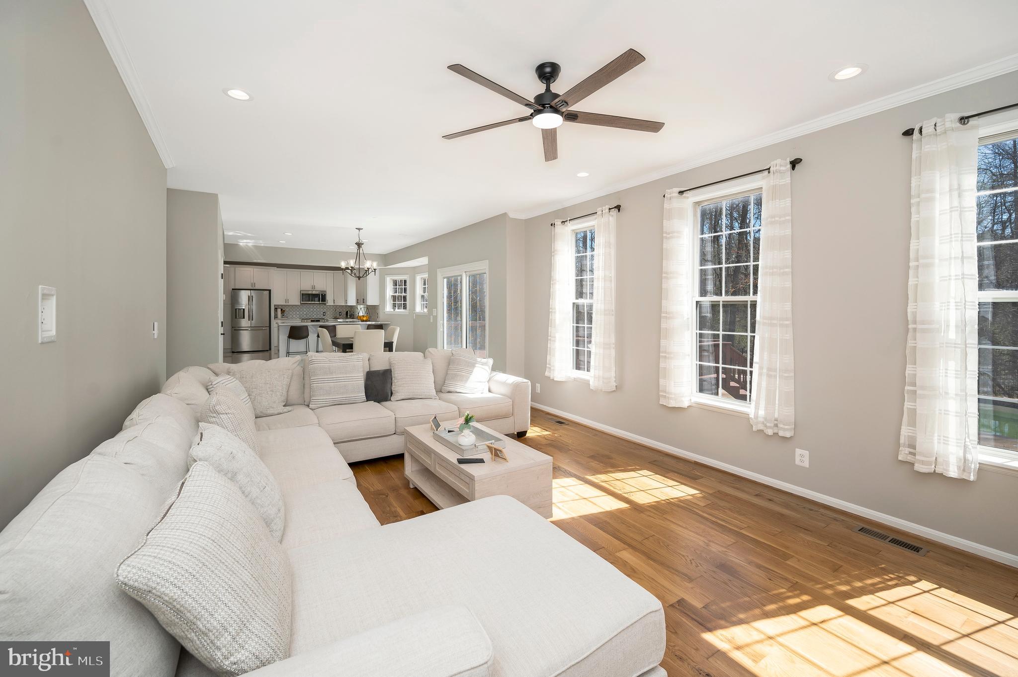 WINDSOR FOREST - Residential