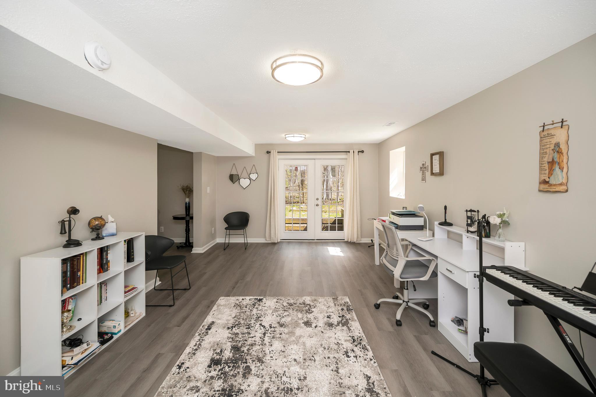 WINDSOR FOREST - Residential