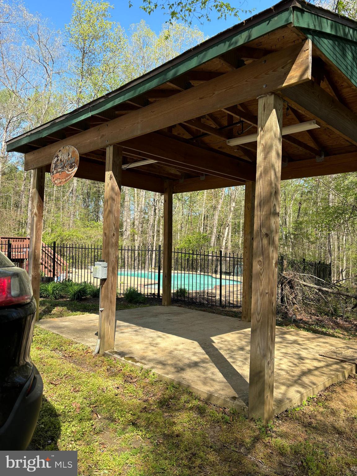 WINDSOR FOREST - Residential