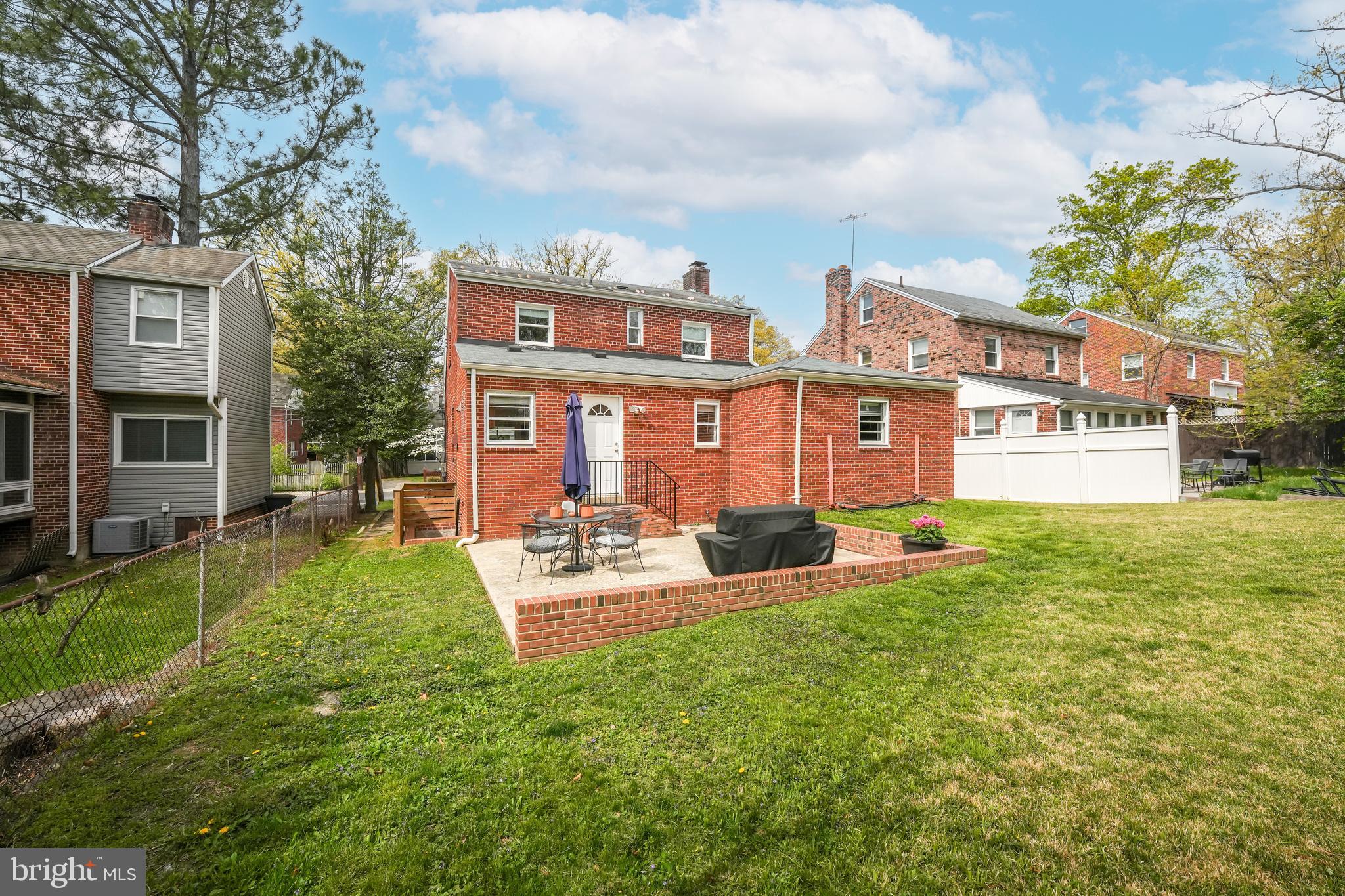 TAKOMA PARK - Residential