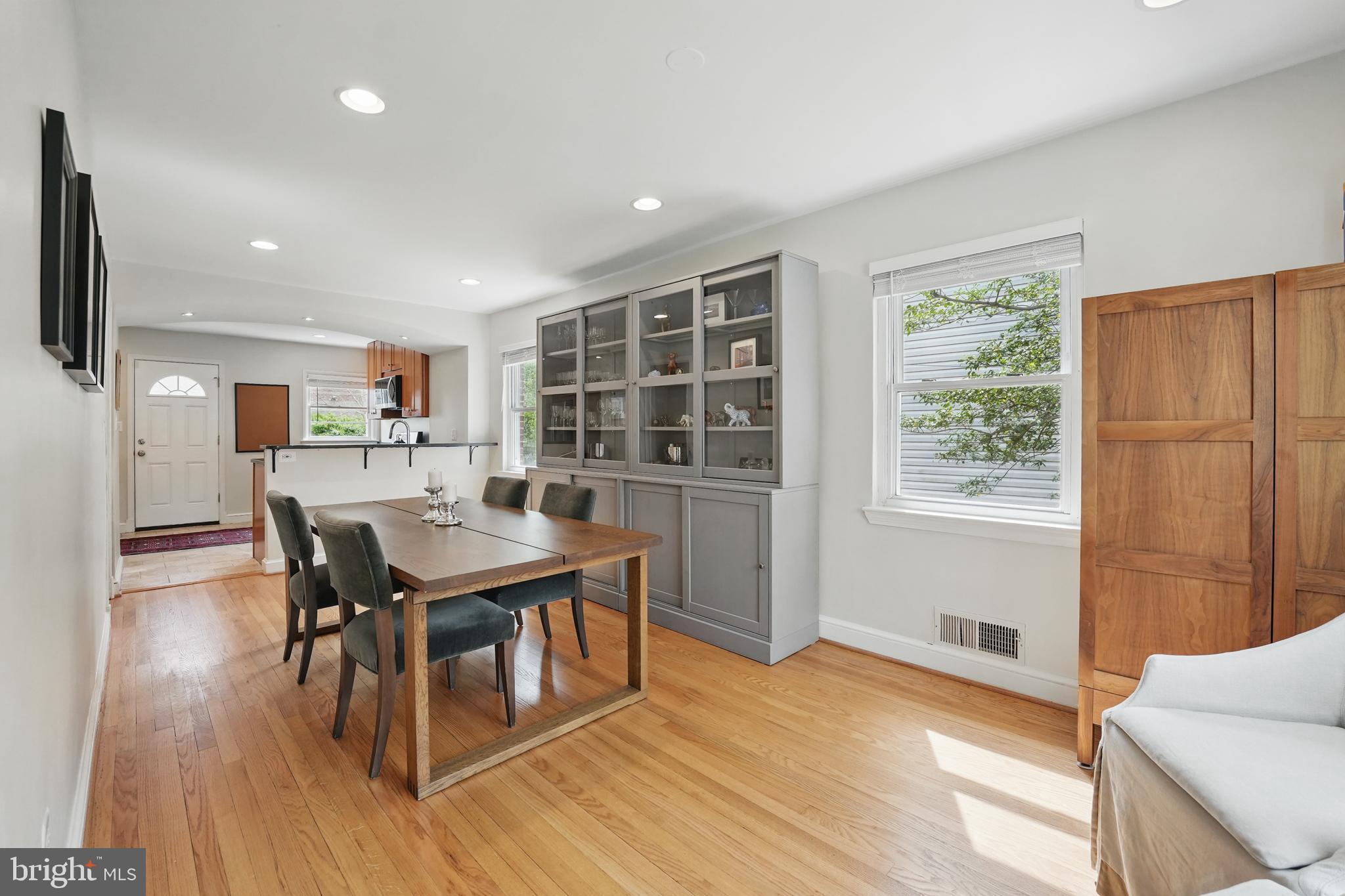 TAKOMA PARK - Residential