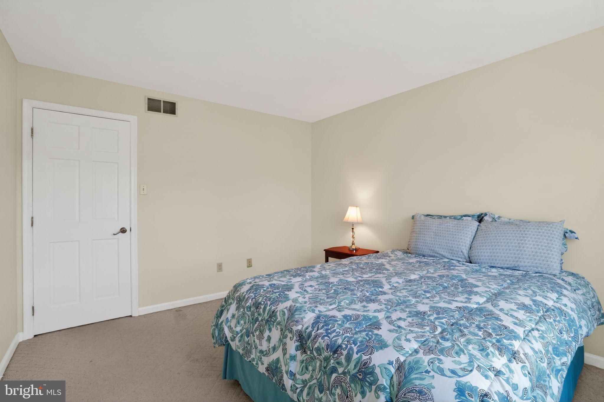 HILLS OVER PRATTS - Residential