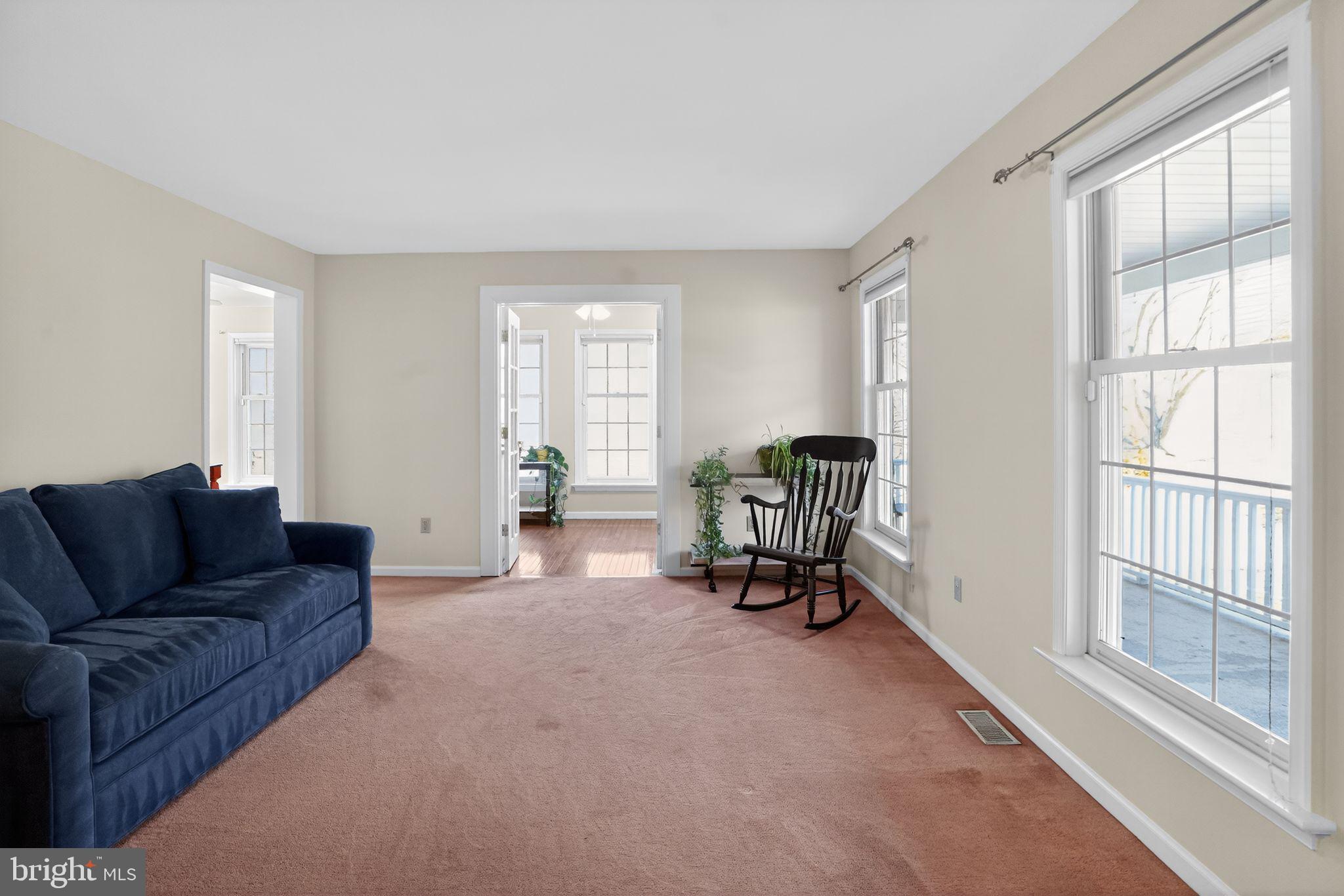 HILLS OVER PRATTS - Residential