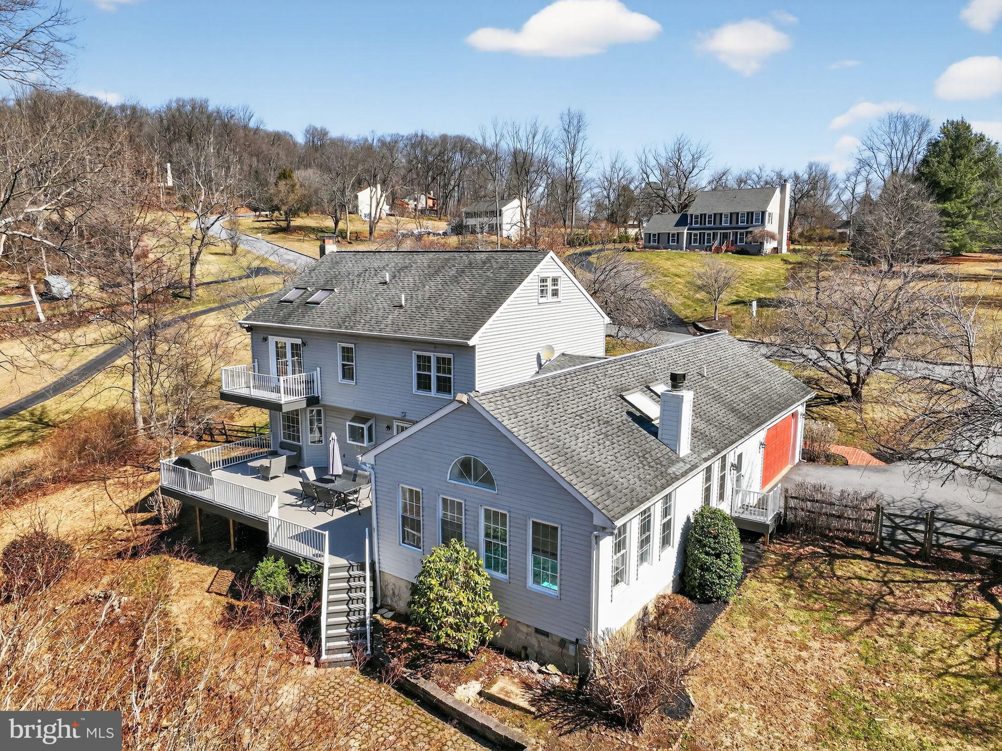 HILLS OVER PRATTS - Residential