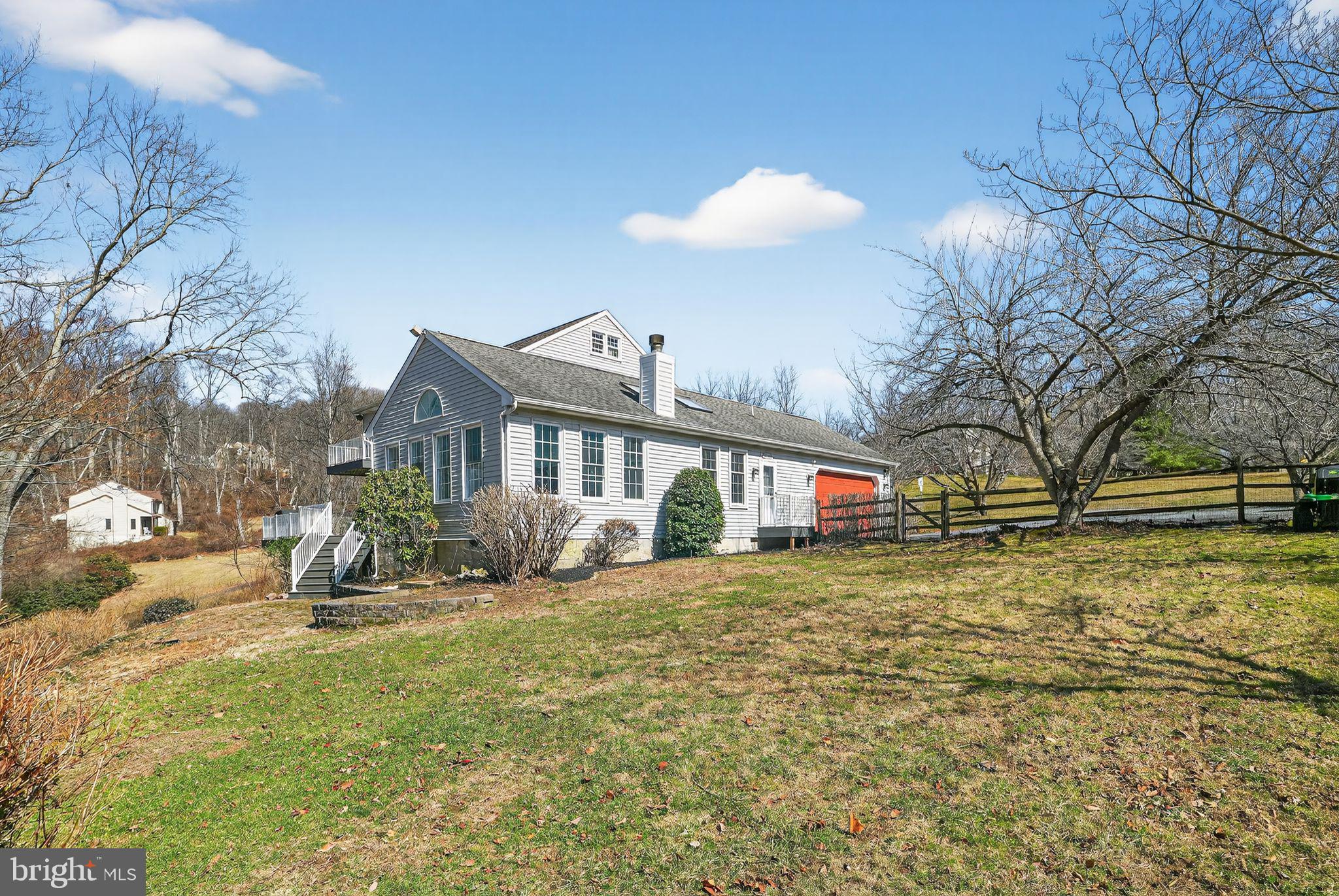 HILLS OVER PRATTS - Residential