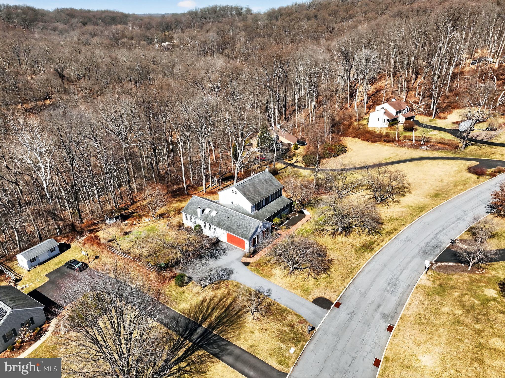 HILLS OVER PRATTS - Residential