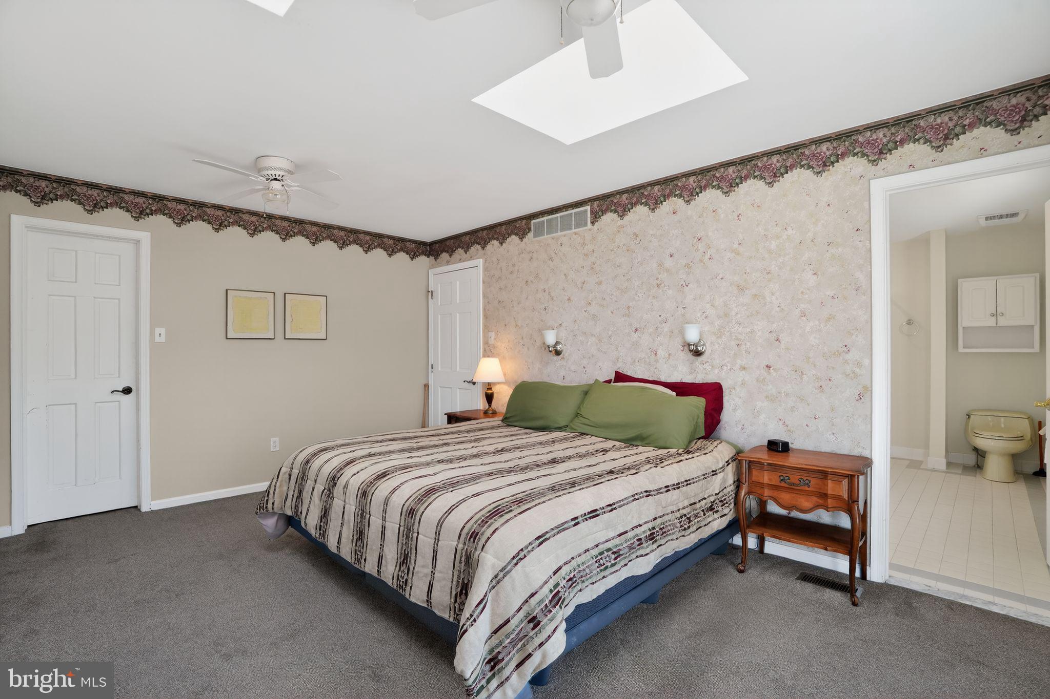 HILLS OVER PRATTS - Residential