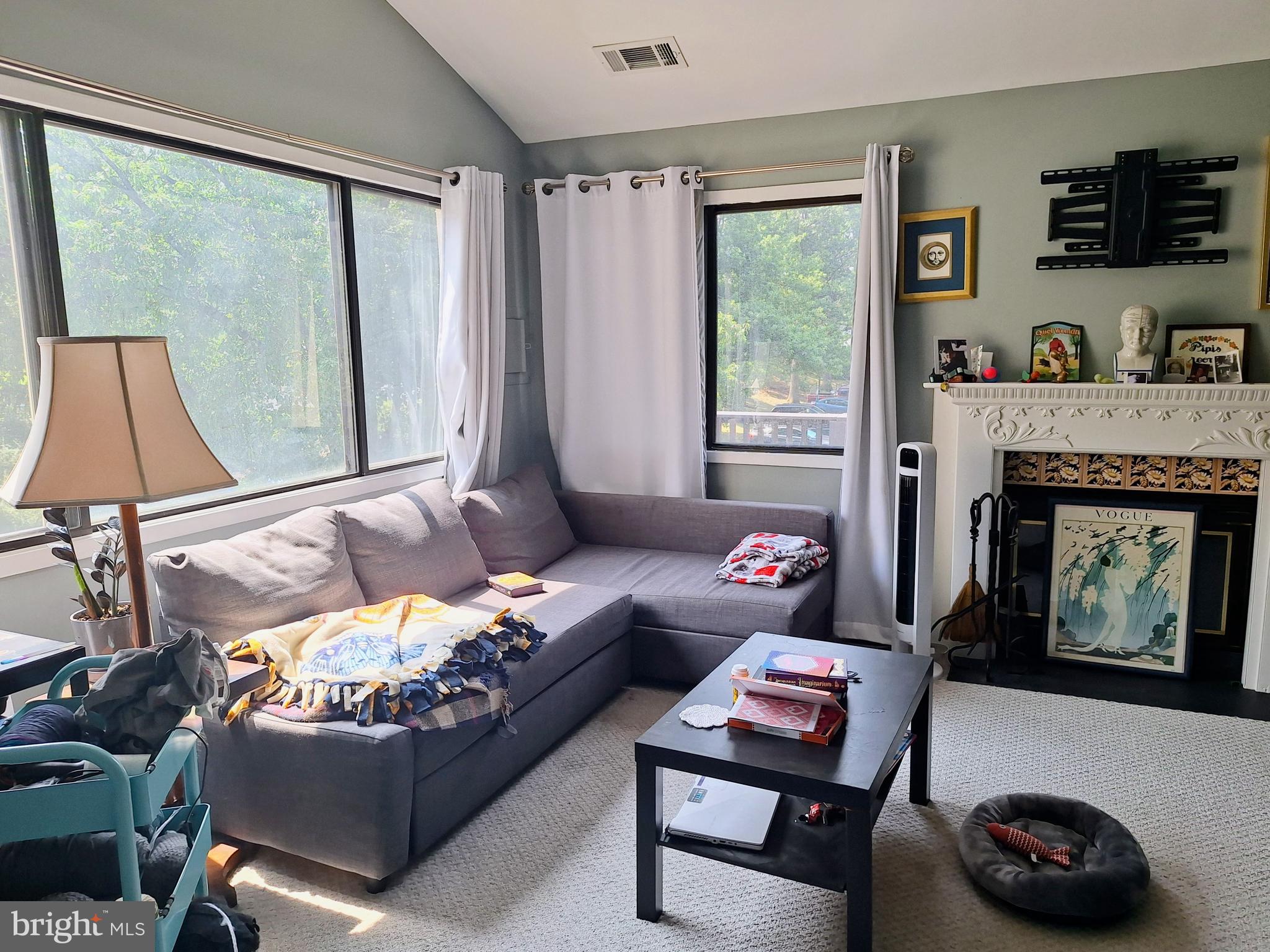 CHRISTOPHER COURT - Residential Lease