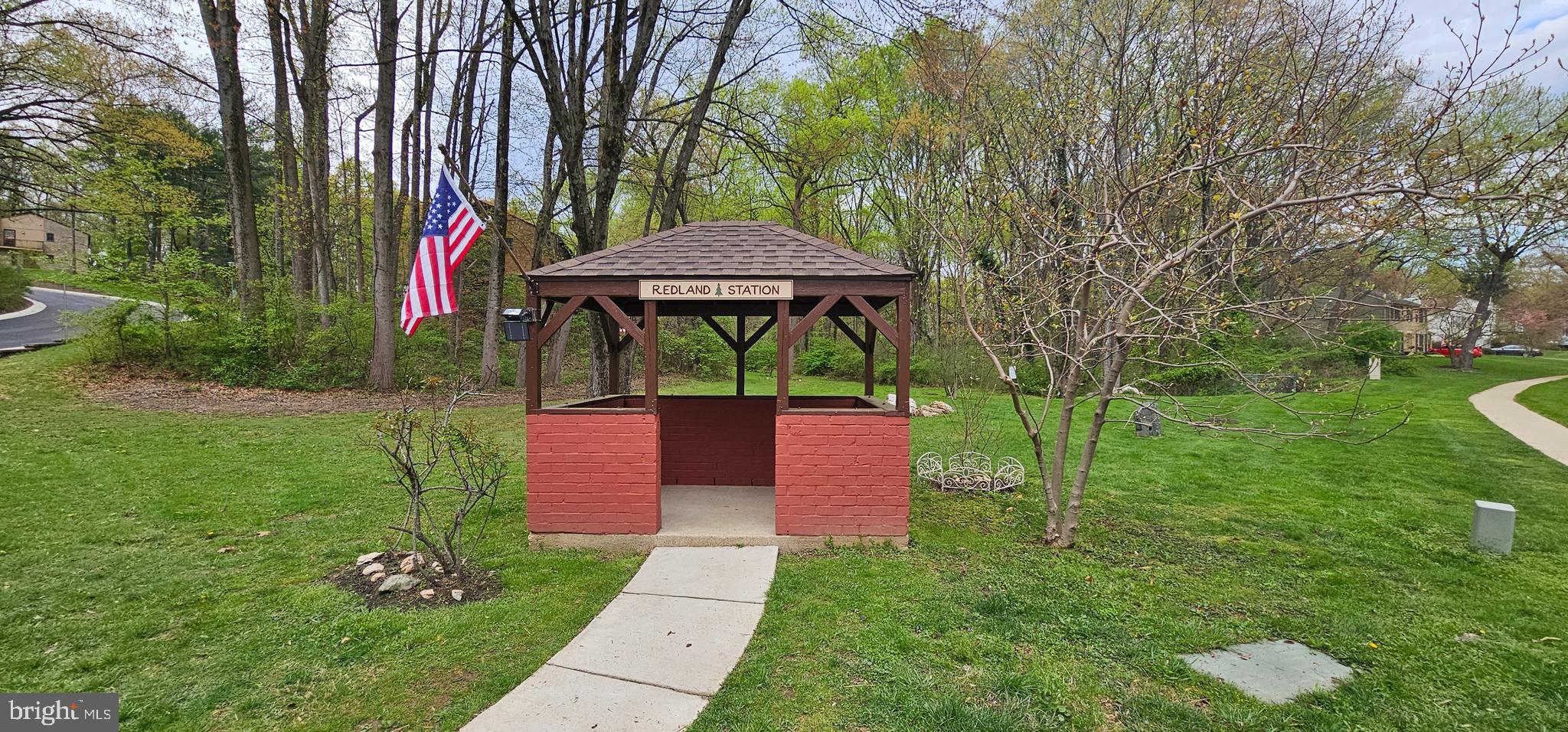 DERWOOD - Residential