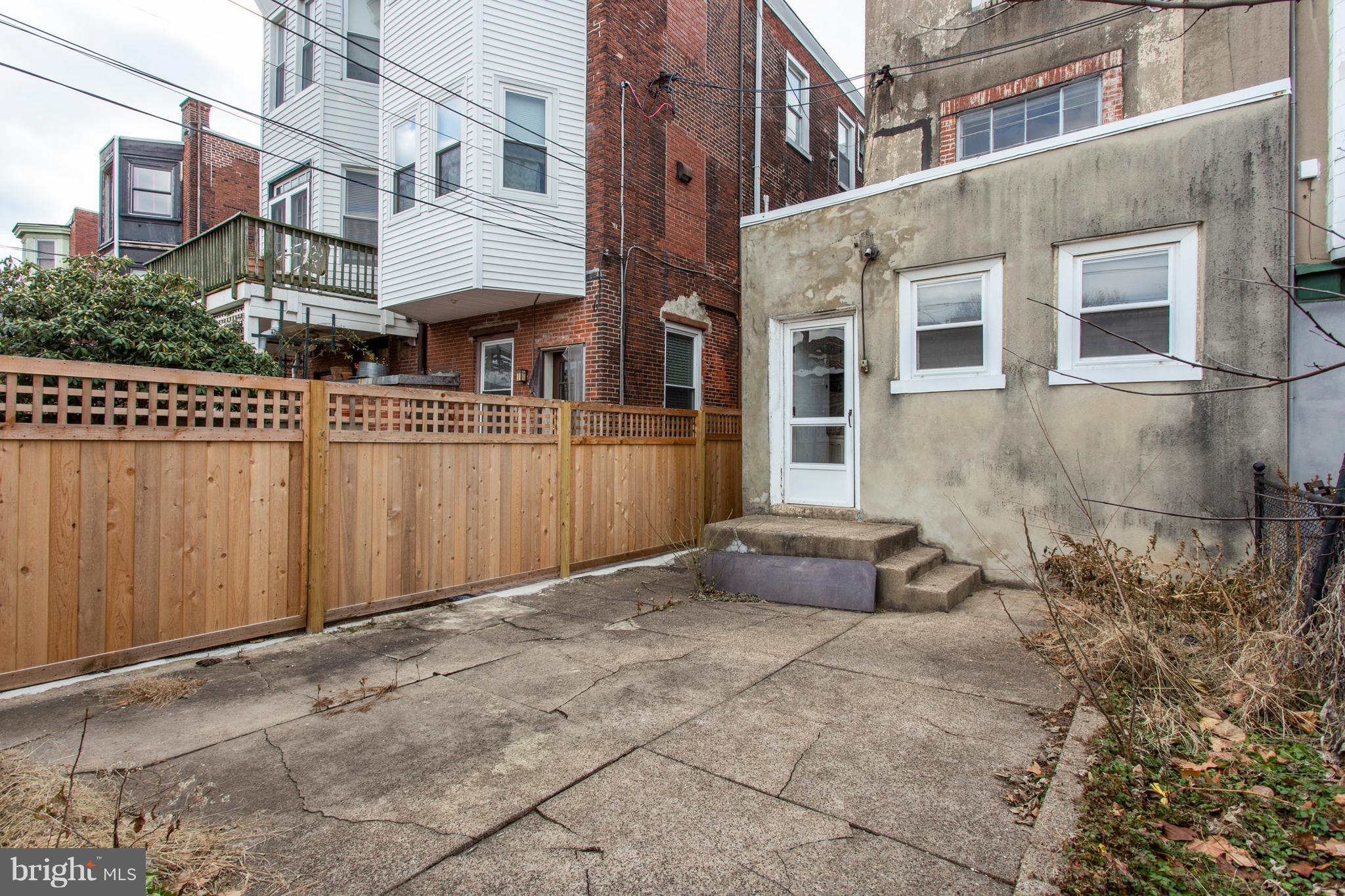 PASSYUNK SQUARE - Residential