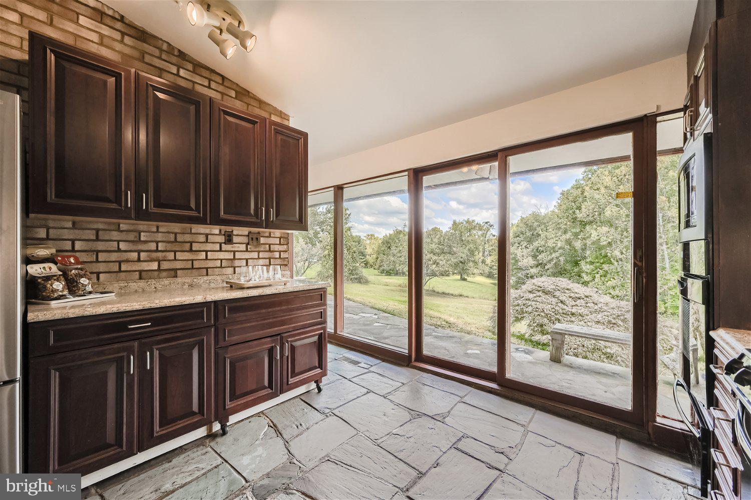 COLESVILLE OUTSIDE - Residential