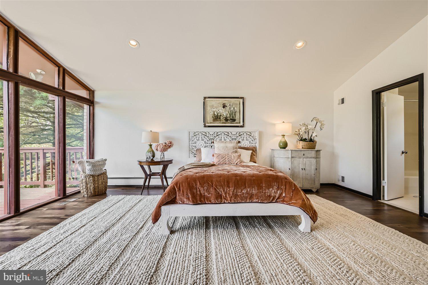 COLESVILLE OUTSIDE - Residential