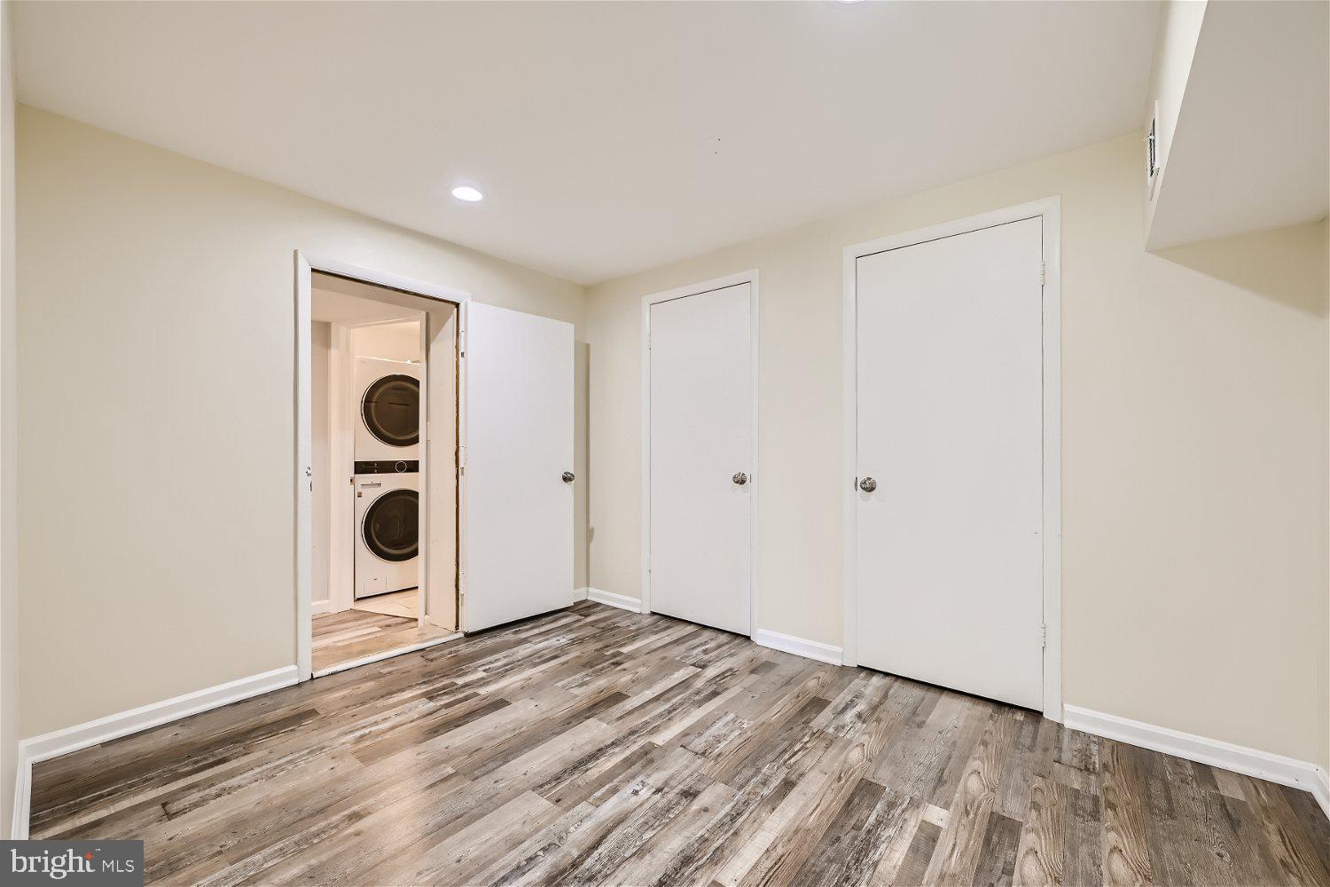 COLESVILLE OUTSIDE - Residential