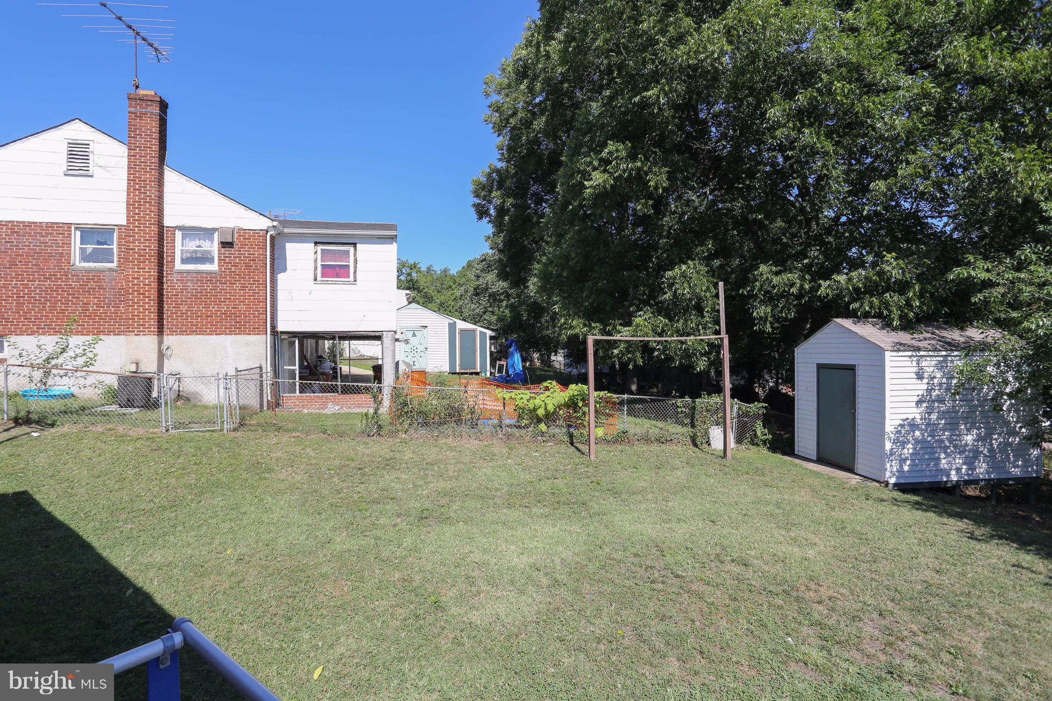 RIGGS TERRACE - Residential