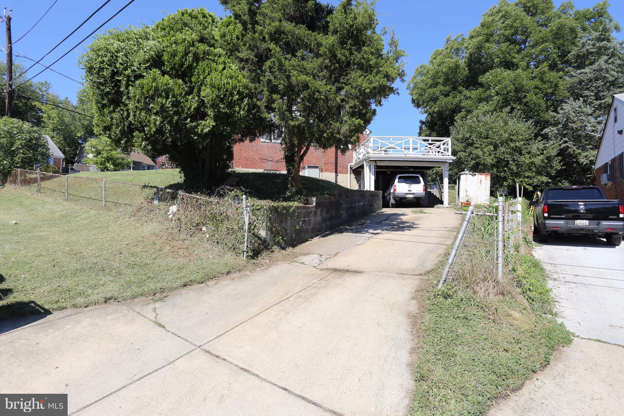 RIGGS TERRACE - Residential