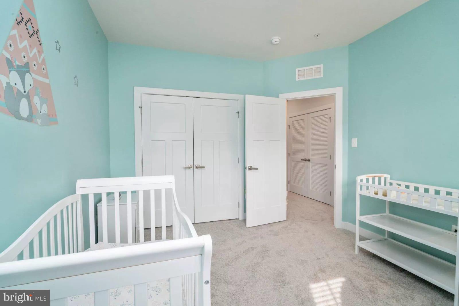 OAKDALE VILLAGE - Residential Lease