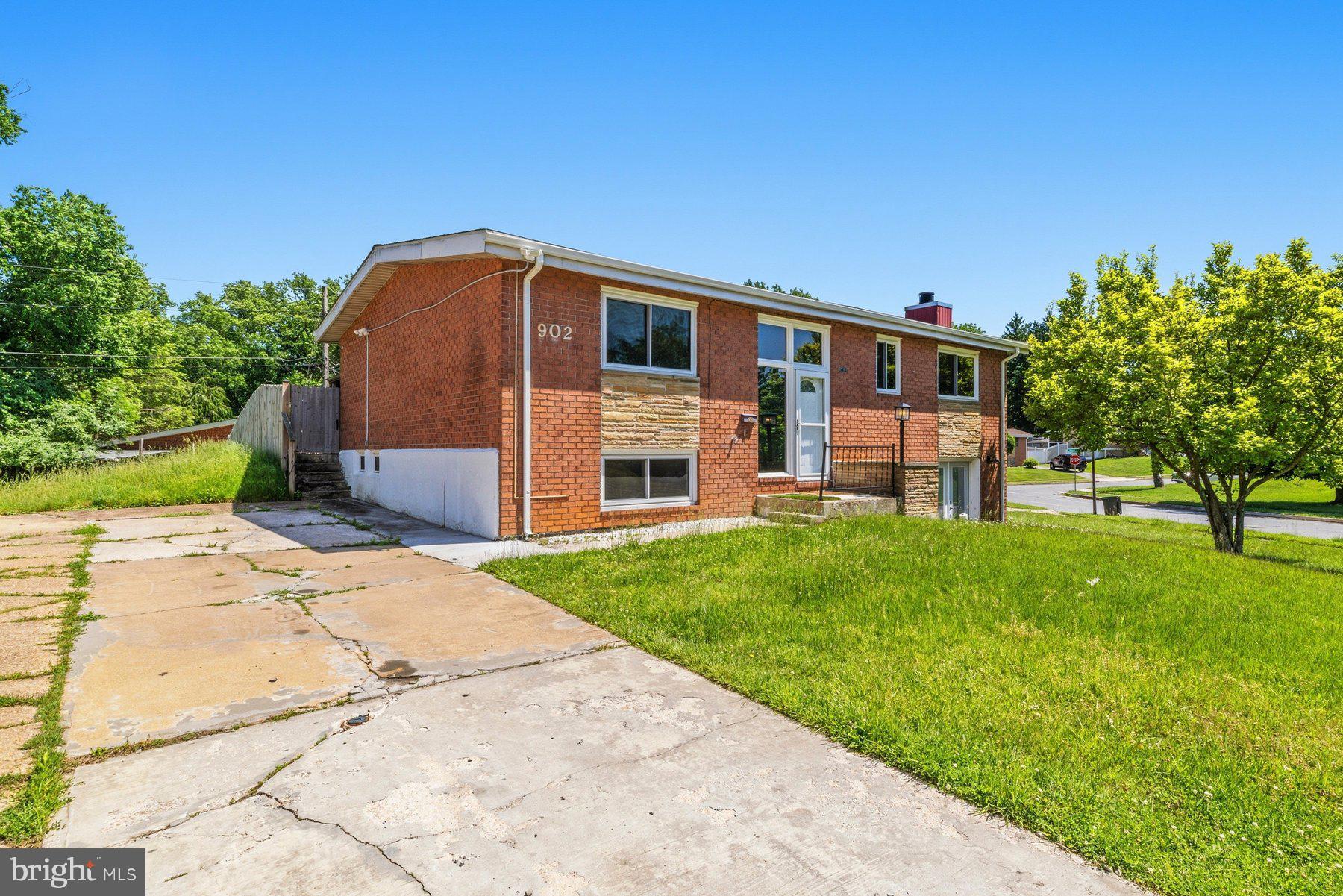 SCOTTS HILL - Residential