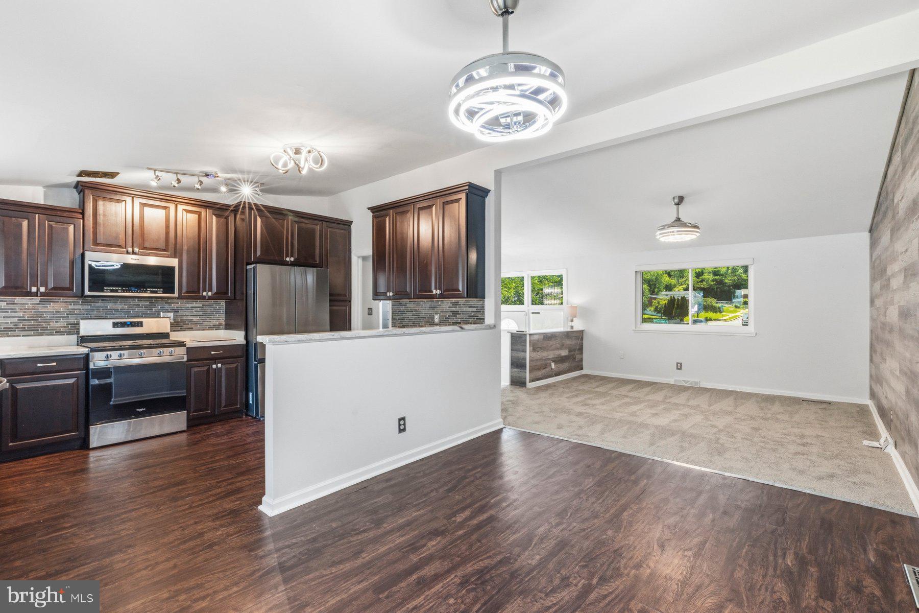 SCOTTS HILL - Residential