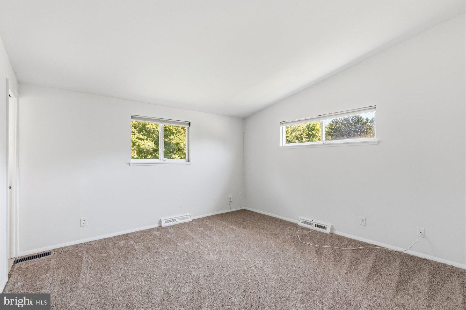 SCOTTS HILL - Residential