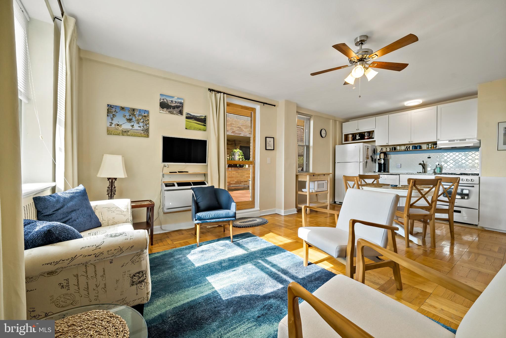 ART MUSEUM AREA - Residential Lease