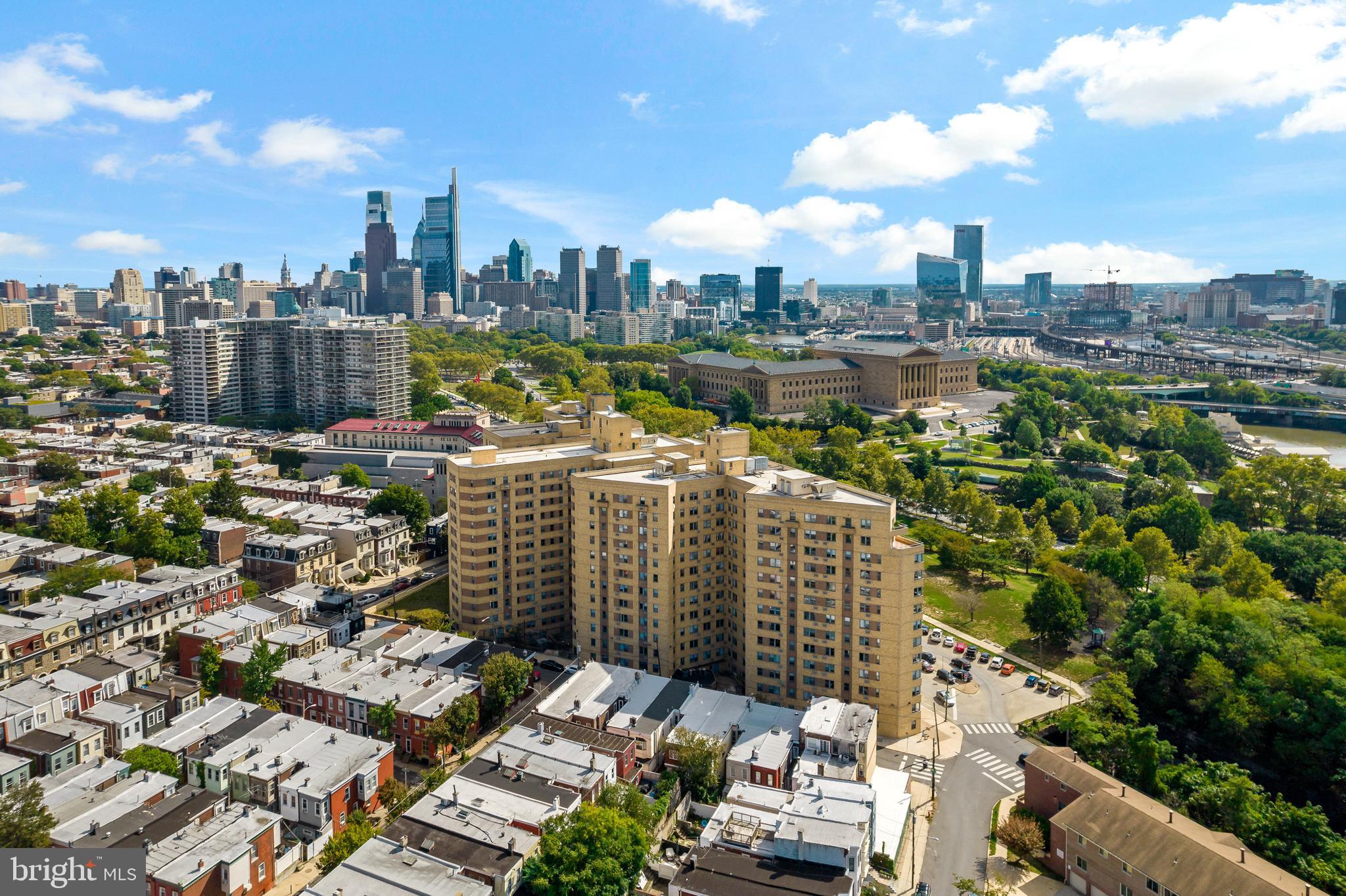 ART MUSEUM AREA - Residential Lease