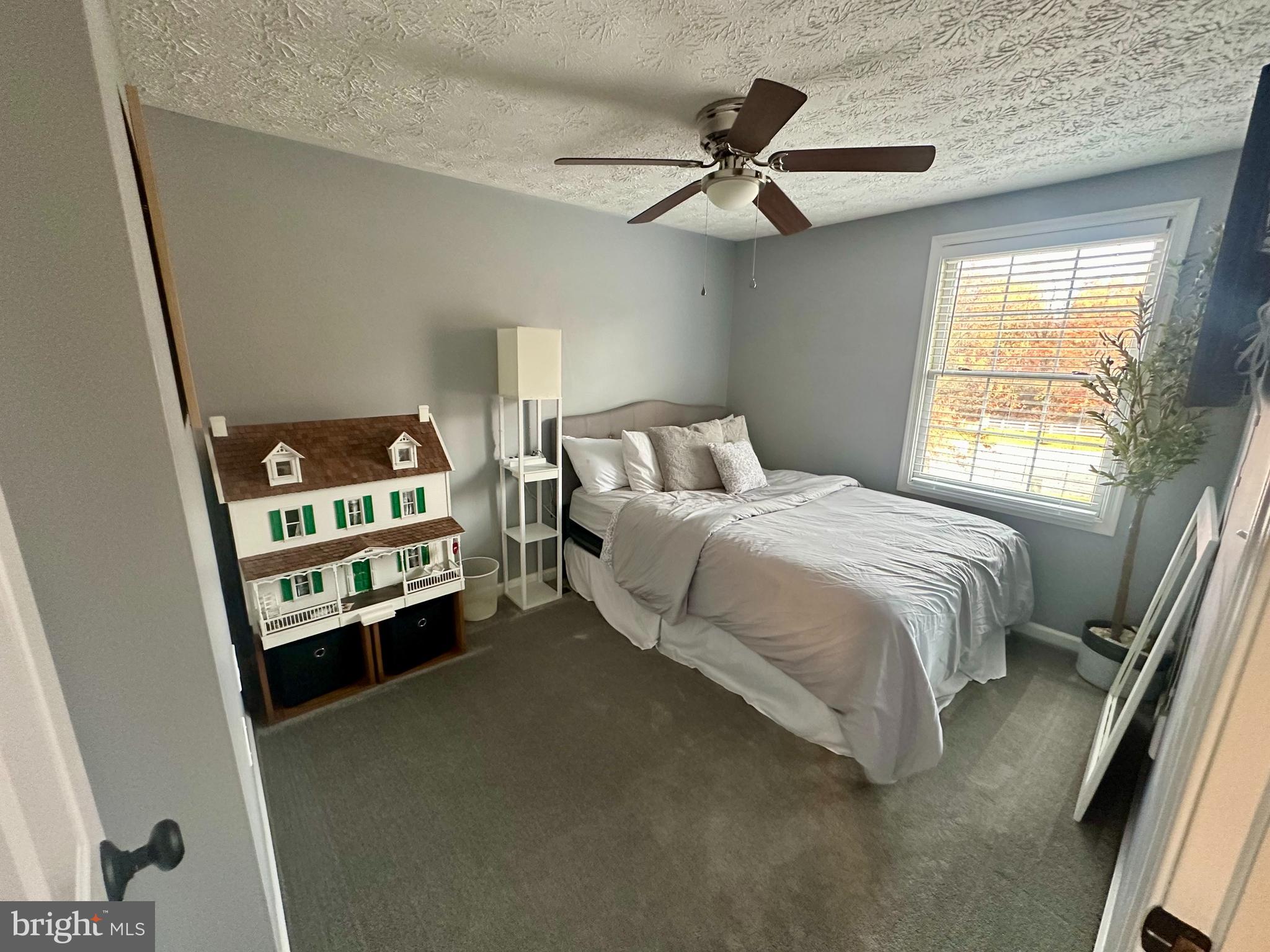 PINEY ORCHARD - Residential