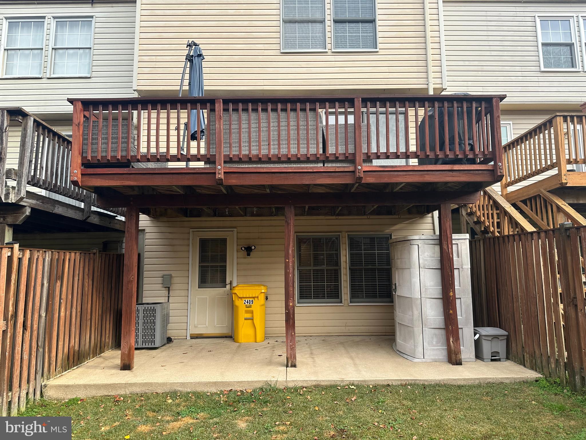 PINEY ORCHARD - Residential