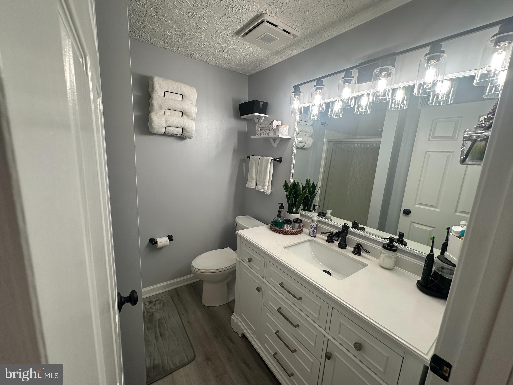 PINEY ORCHARD - Residential