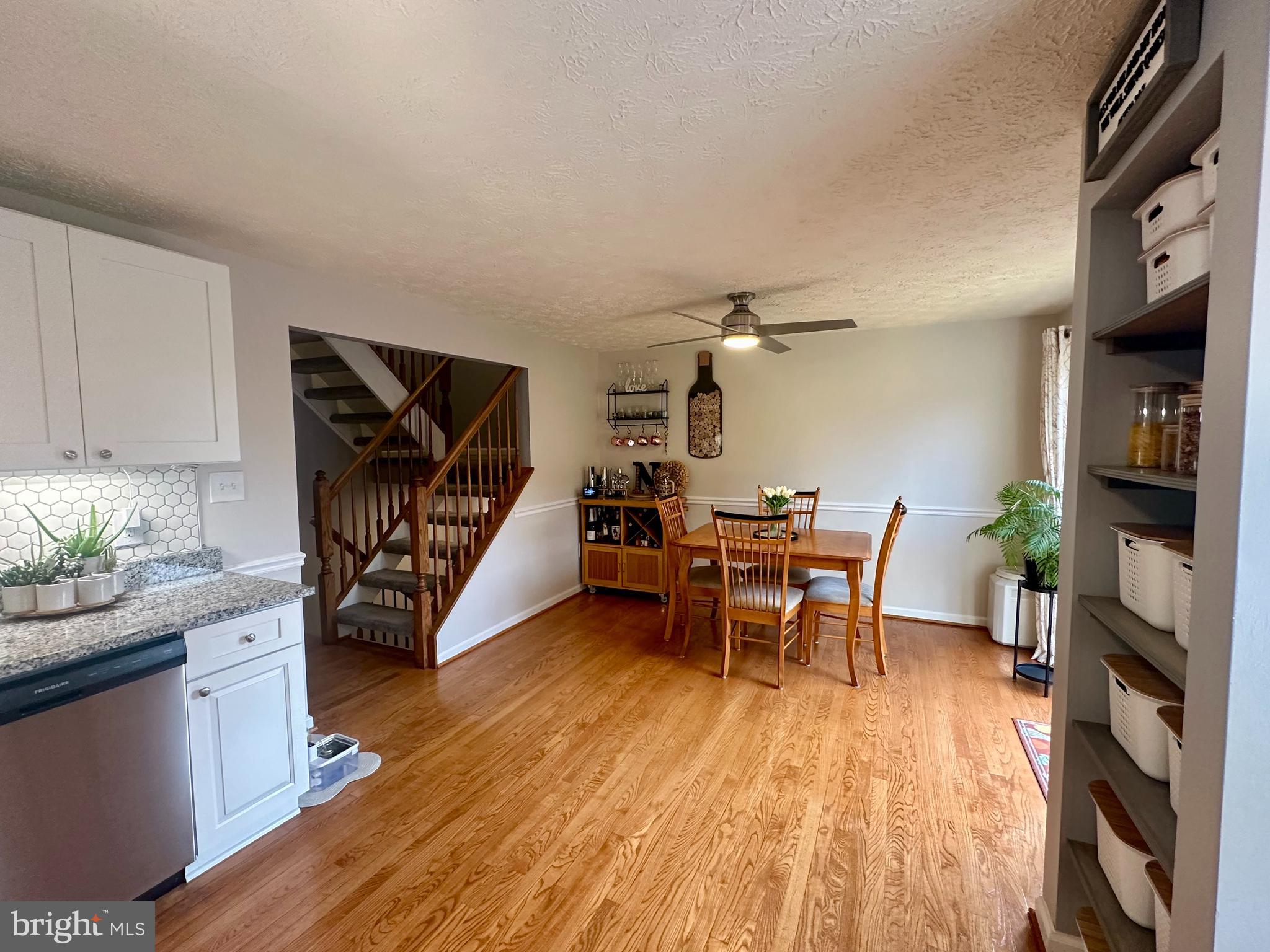 PINEY ORCHARD - Residential