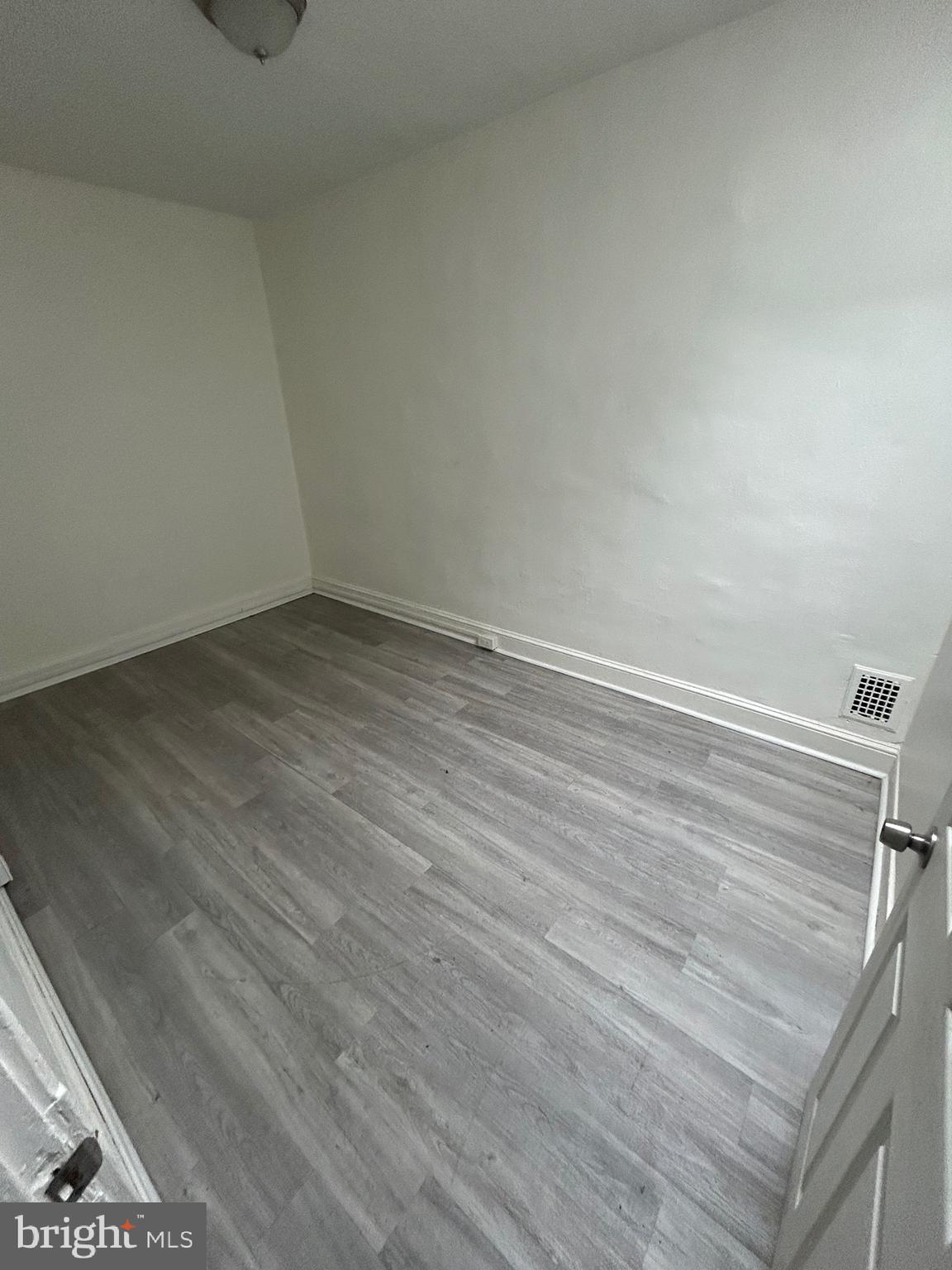 CLIFTON PARK - Residential