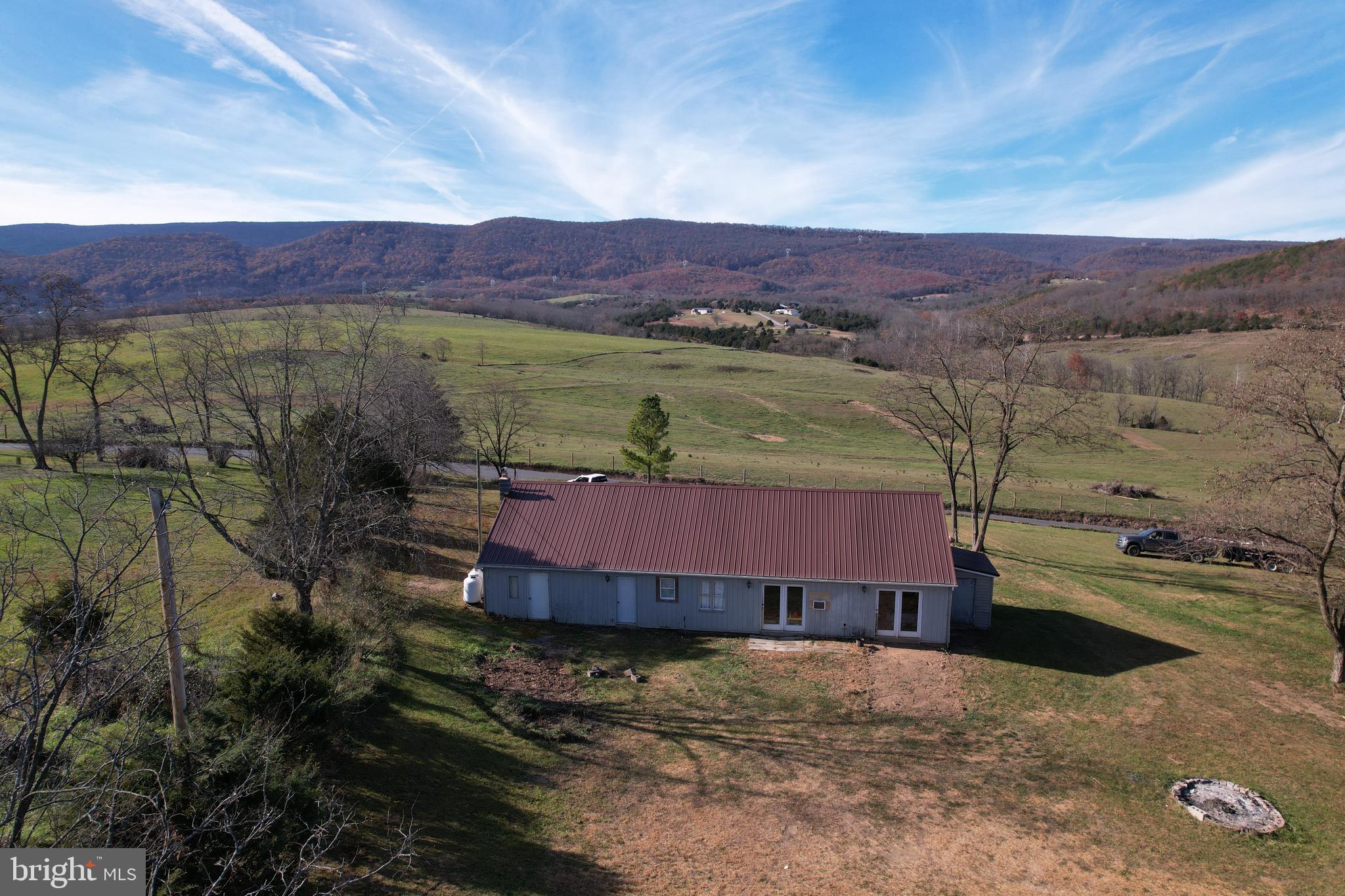 HOUGHLIN LANE - Residential