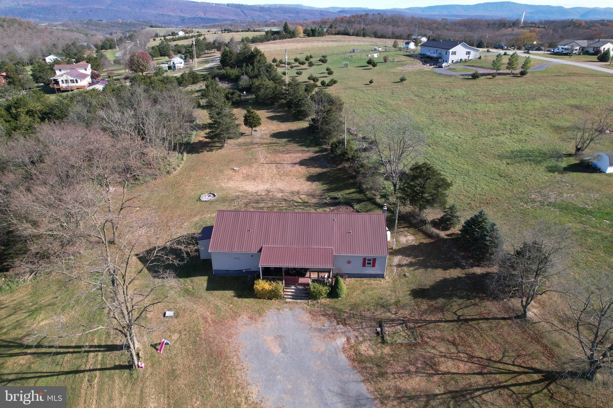 HOUGHLIN LANE - Residential