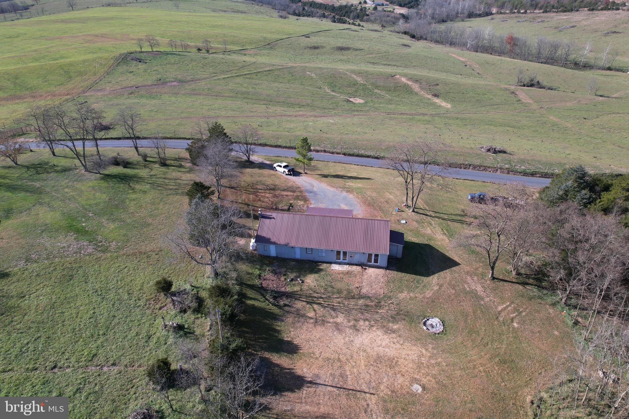 HOUGHLIN LANE - Residential
