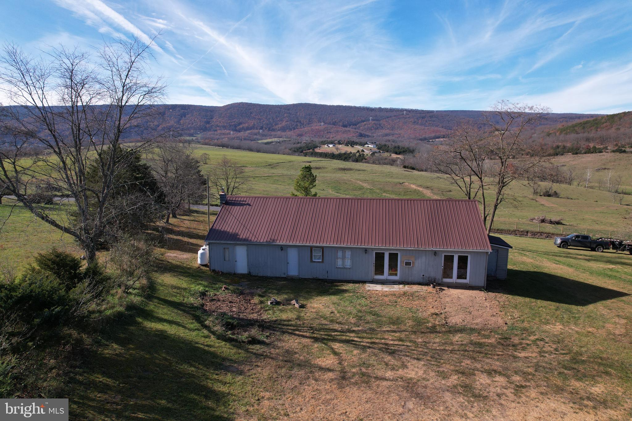 HOUGHLIN LANE - Residential