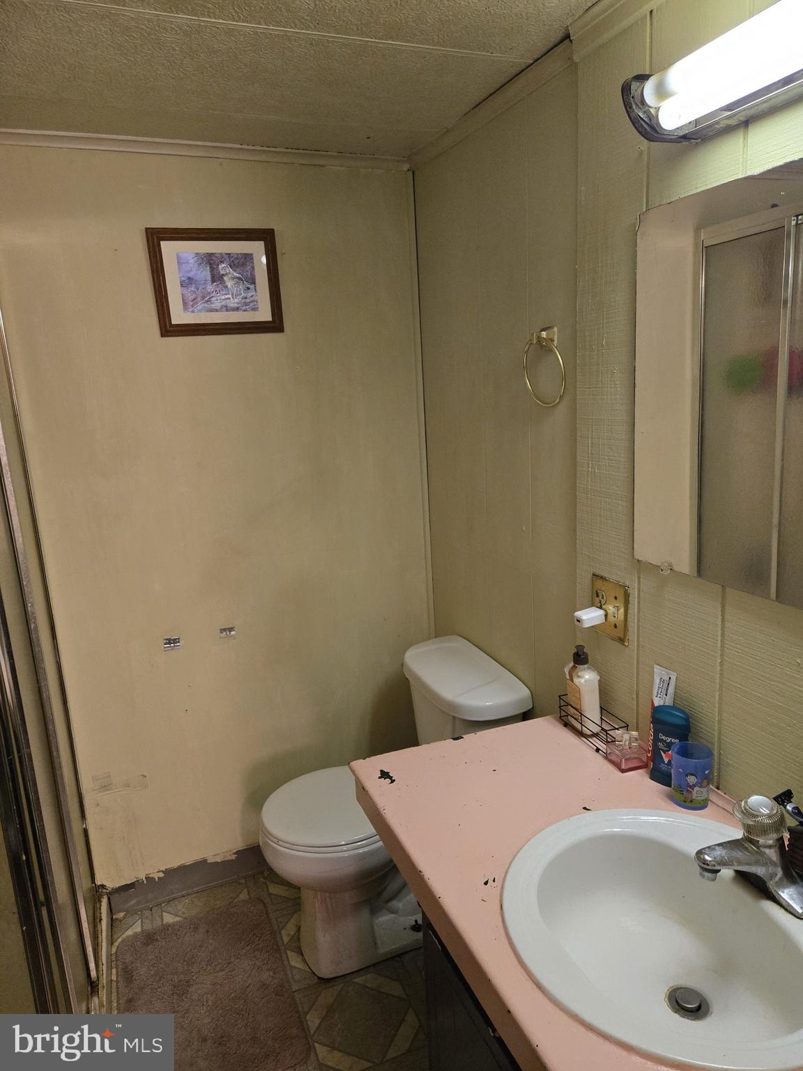 HOUGHLIN LANE - Residential