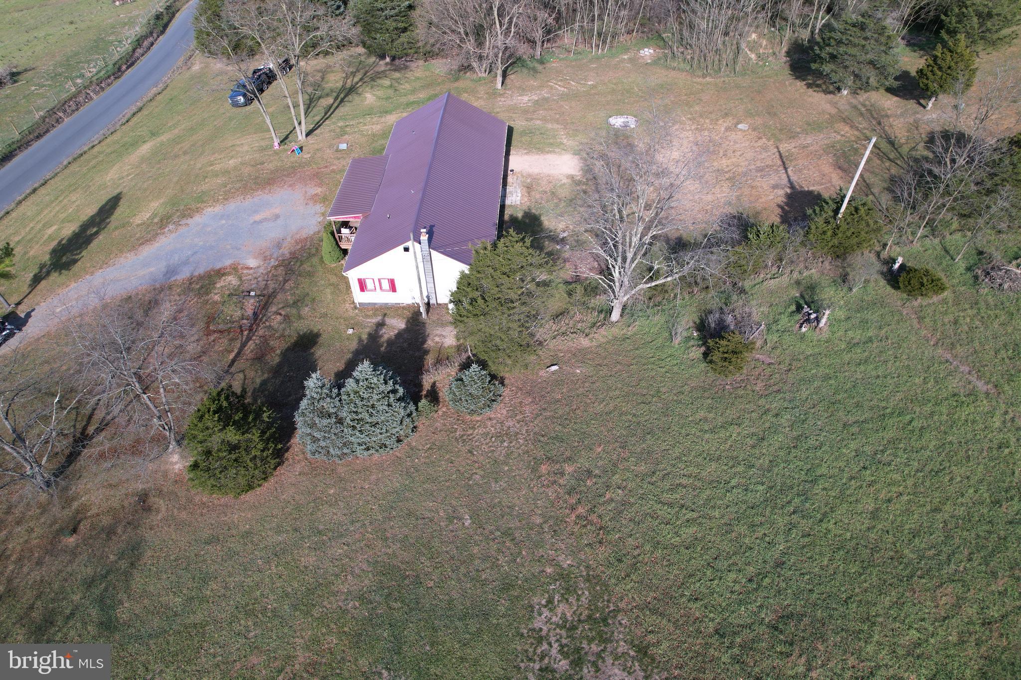 HOUGHLIN LANE - Residential