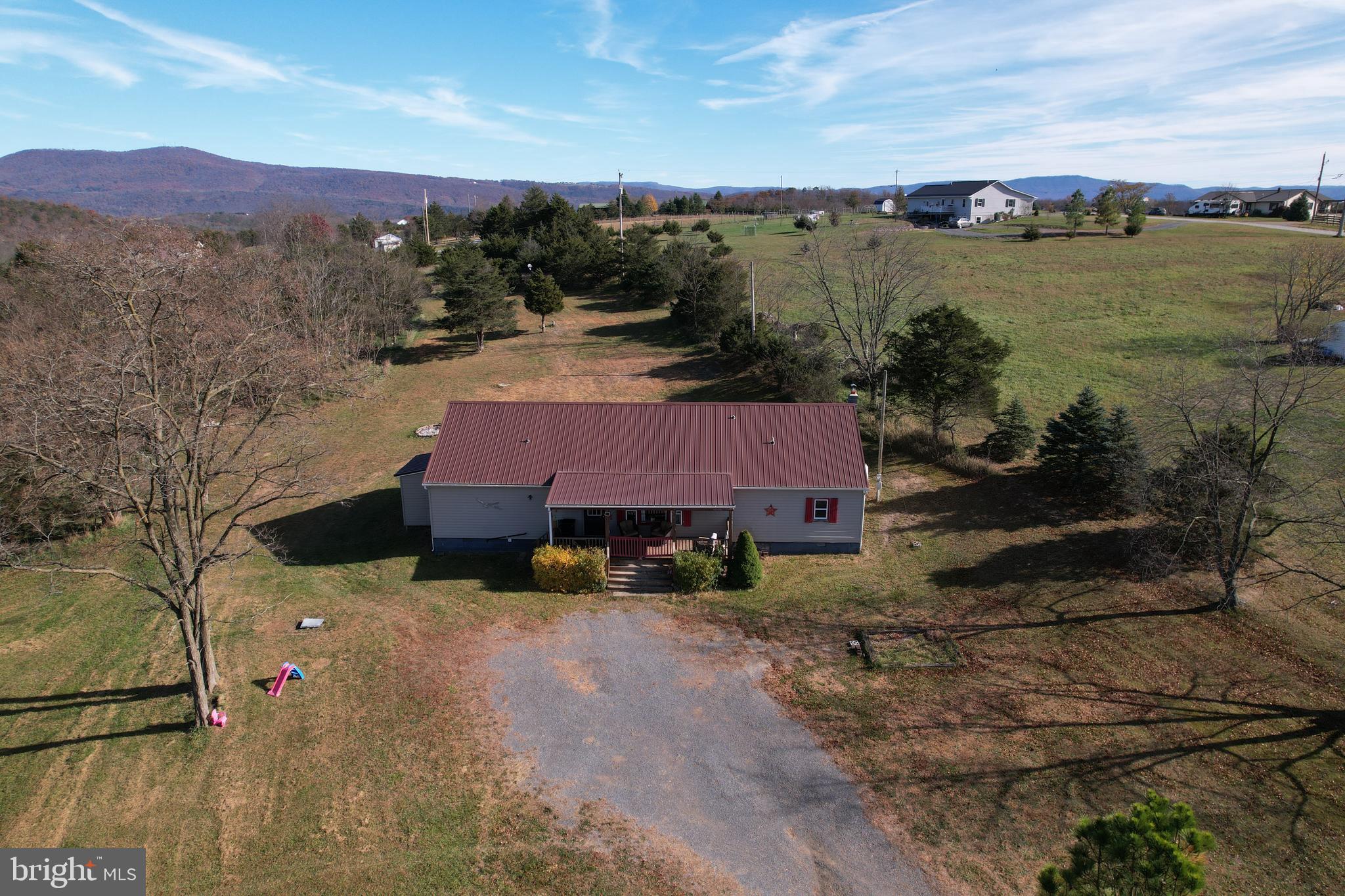 HOUGHLIN LANE - Residential