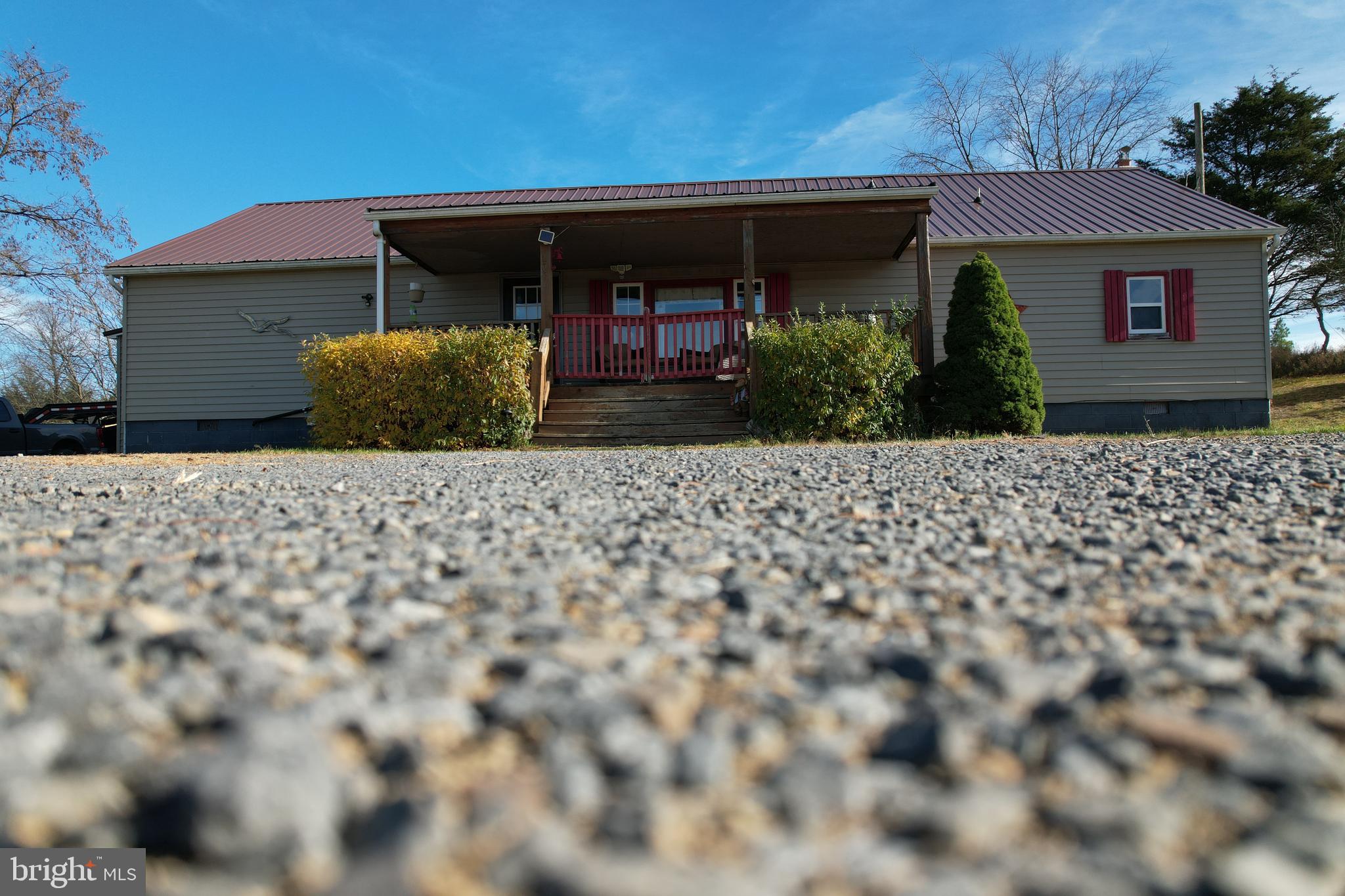 HOUGHLIN LANE - Residential